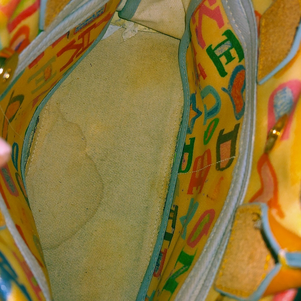Dooney & Bourke - Picture 5 of 6